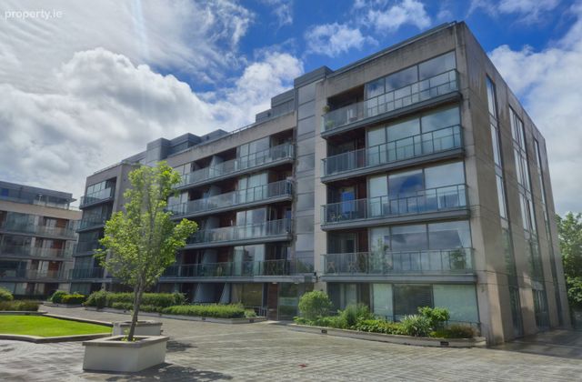 Apartment 37, Sanderling, Thornwood, Booterstown Avenue, Booterstown, Booterstown, Co. Dublin - Click to view photos