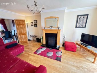 17 Ross &Aacute;rd, Monksland, Athlone, Co. Roscommon - Image 3