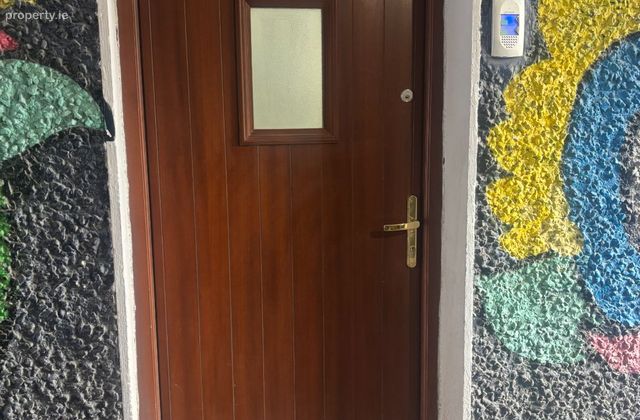Apartment 1, 44 Clanbrassil Street, Dundalk, Co. Louth - Click to view photos