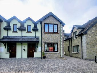 19 Crofton Court, Lough Rinn, Gortletteragh, Co. Leitrim
