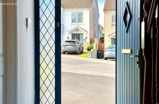5 Mount William Court, Monksland, Athlone, Co. Roscommon - Click to view photos