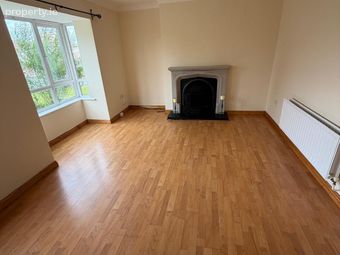 31 The Crescent, Lakepoint Park, Mullingar, Co. Westmeath - Image 4