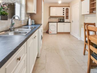 237 Castle Park, Ballybane, Co. Galway - Image 5
