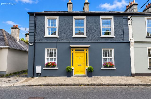 Convent Road, Claremorris, Claremorris, Co. Mayo - Click to view photos