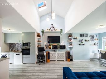 48 Huntstown Drive, Clonsilla, Huntstown, Dublin 15 - Image 4