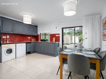27 Bellevue Copse, Booterstown, Co. Dublin, Booterstown, Co. Dublin - Image 4