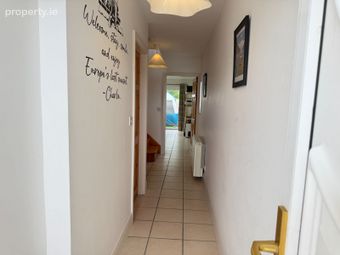 5 Centre Point Mews, Main Street, Waterville, Co. Kerry - Image 2