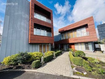 Apartment 6, Eglington House, Link Road, Portarlington, Co. Laois - Image 2
