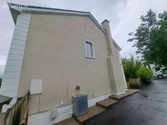 20 Hillview Grove, Lismonaghan, Letterkenny, Co. Donegal - Image 2