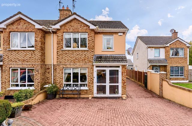 50 Hillview, Rhode, Rhode, Co. Offaly - Click to view photos