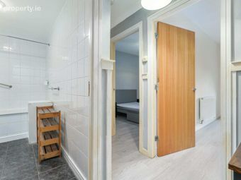 Apartment 63, Block C, Seven Oaks, Sarsfield Road, Inchicore, Dublin 10, Kilmainham, Dublin 8 - Image 4