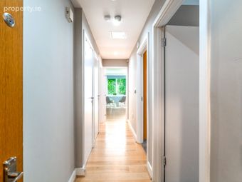 The Villa Building, Harbour Road, Howth, Dublin 13 - Image 3