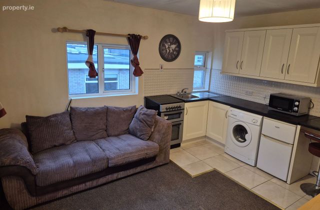 Apartment 3, 29 Main Street, Carrigtwohill, Co. Co, Carrigtwohill, Co. Cork - Click to view photos
