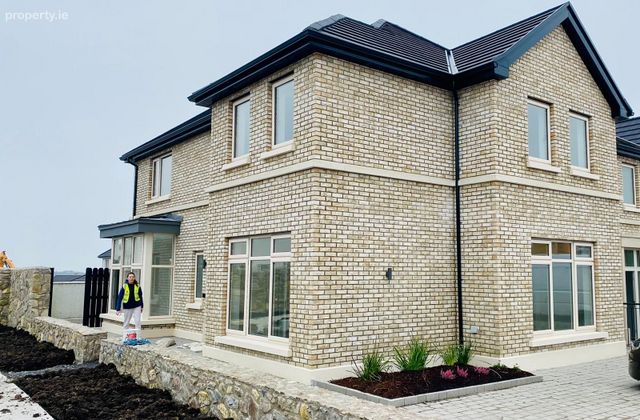 Fanan, Letteragh Road, Rahoon, Galway, Newcastle, Co. Galway - Click to view photos
