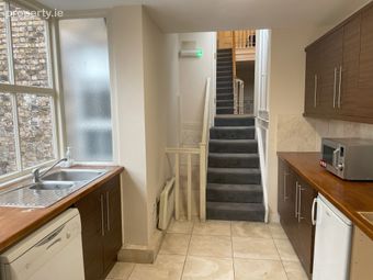 124 Baggot Street Lower, Dublin 2 - Image 4