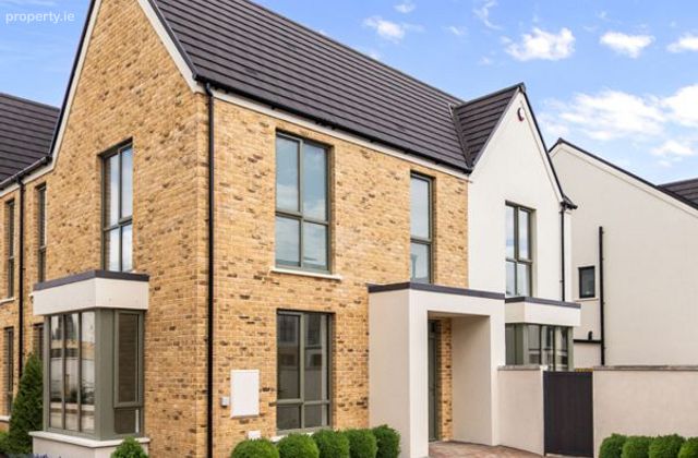 15 The Ivy, Midleton, Co. Cork - Click to view photos