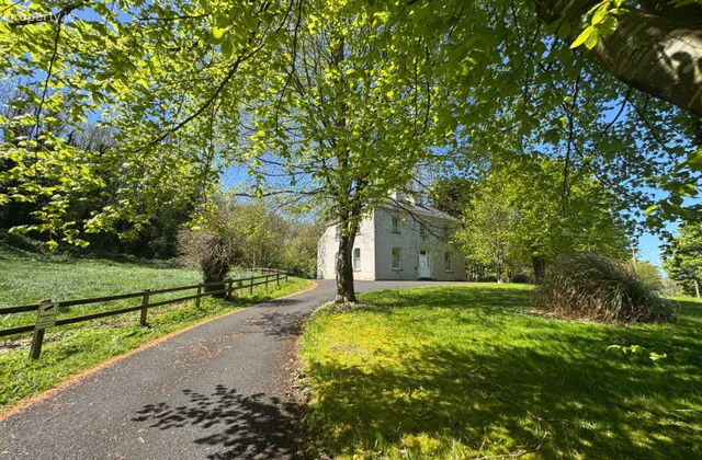 Parochial House, Upper Sunville, Ardpatrick, Co. Limerick - Click to view photos