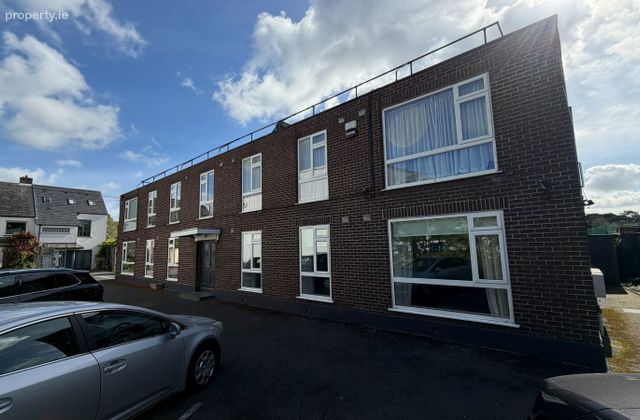 Hampton Court, Bushfield Avenue, Donnybrook, Dublin 4 - Click to view photos