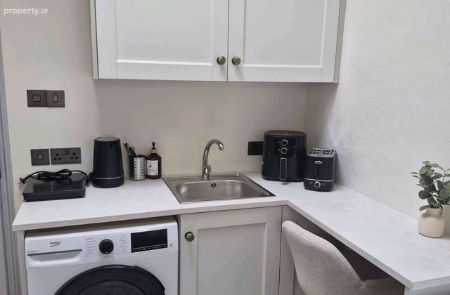 New Docks, Renmore, Co. Galway - Click to view photos