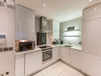 Apartment 1, 18 Lower Baggot Street, Dublin 2, Co. Dublin, Dublin 2 - Image 5