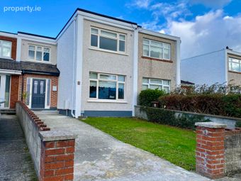 8 The Drive, Millbrook Lawns, Tallaght, Dublin 24