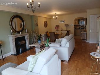 20 Irishtown Central, Golden Island, Athlone, Co. Westmeath, Athlone, Co. Westmeath - Image 2