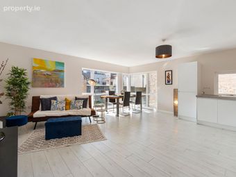 Apartment 5, Blind Quay Apartments, Temple Bar, Dublin 8 - Image 4