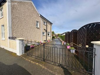 123 Foxrock Grove, Foxrock, Dublin 18 - Image 3