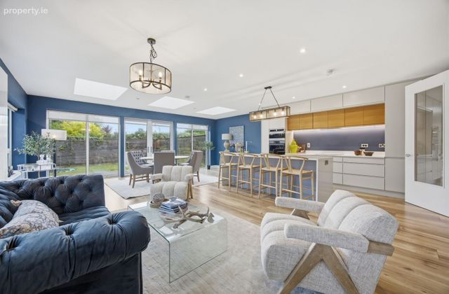 1 Hazel Manor, Portmarnock, Co. Dublin - Click to view photos