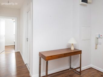 121 Bracken Hall, Swords Central, Main Street, Swords, Co. Dublin - Image 2