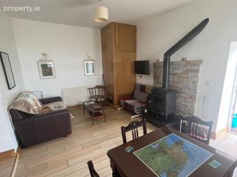 The Snug, Main Street, Dunkineely, Co. Donegal - Image 4