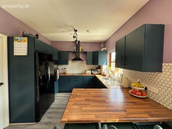 90 Ath Lethan, Racecourse Road, Dundalk, Co. Louth - Image 3