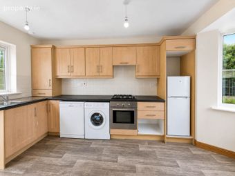 33 Higgins Park, Fairgreen, Portlaoise, Co. Laois - Image 3