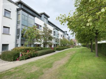 Apartment 69, Southmede, Ballinteer Road, Dundrum, Dublin 16 - Image 3