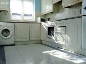 18 The Glade, Hunters Run, Clonee, Dublin 15 - Image 4