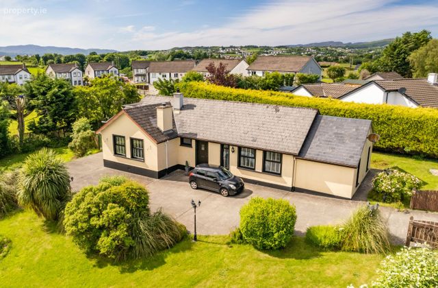 Milltown, Buncrana, Buncrana, Co. Donegal - Click to view photos