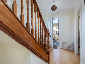 6 Chandlers Rest, Rushbrooke Links, Cobh, Co. Cork - Image 3