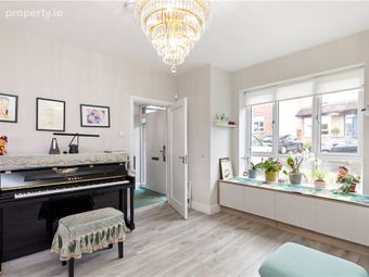 176 Stepaside Park, Stepaside, Dublin 18, Stepaside, Dublin 18 - Image 3