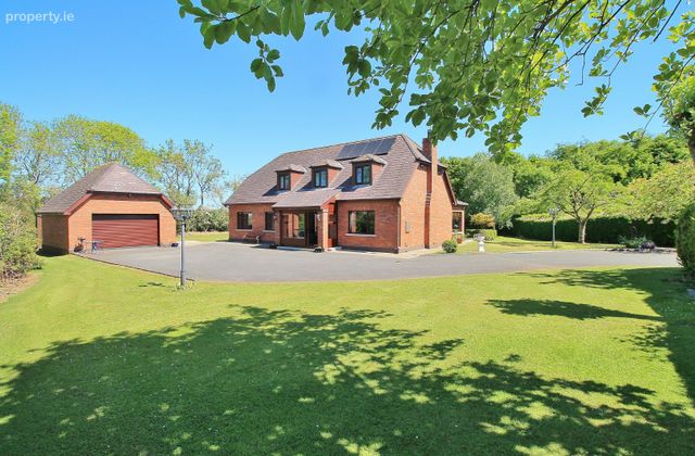 Earlsfort, Doorogue, Ballyboughal, Co. Dublin, Ballyboughal, Co. Dublin - Click to view photos