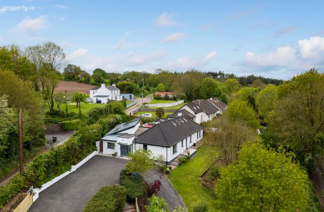 Namche Bazaar, Bridgestown, Cloghroe, Co. Cork - Click to view photos