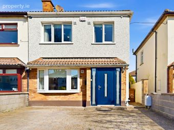 22 Oak Rise, Santry, Dublin 9