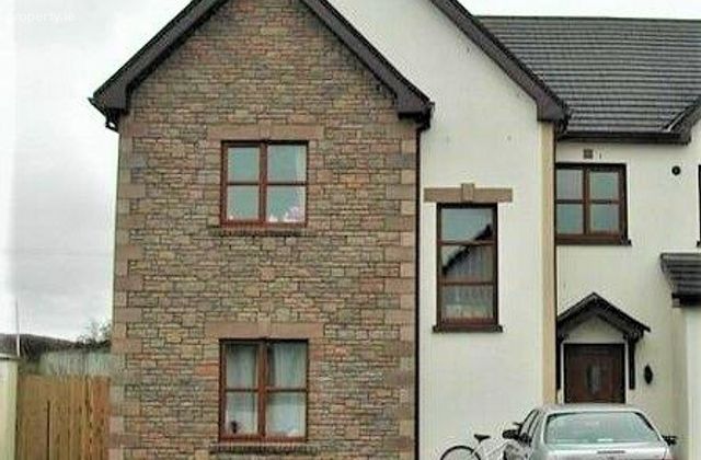 55 Mill Race Park, Drumlish, Drumlish, Co. Longford - Click to view photos