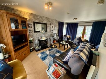 7 Wallace Court, Ballinlough, Ballinlough, Co. Roscommon - Image 3