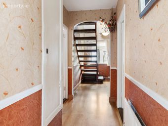 82 Meadow Grove, Churchtown, Dublin 16, Churchtown, Dublin 14 - Image 2