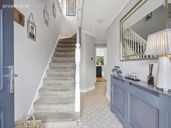 12 Gainsborough Court, Malahide, Co. Dublin - Image 3