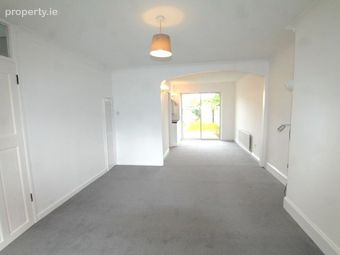 32 Glenfield Park, Dublin 22, Clondalkin, Dublin 22 - Image 5
