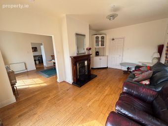 Sunberry Lodge, 13 Sunberry Heights, Blarney, Co. Cork - Image 2