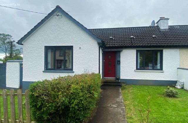239 Saint Eunan's Terrace, Raphoe, Co. Donegal - Click to view photos