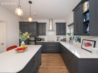 19 The Lawn, Janeville, Carrigaline, Co. Cork - Image 3