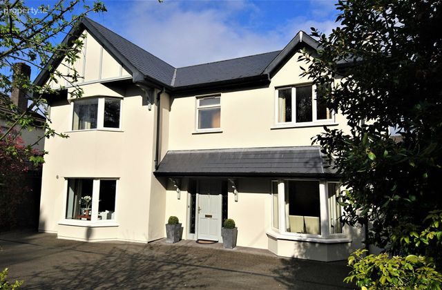 Well Road, Douglas, Douglas, Co. Cork - Click to view photos